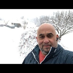 Meet your Posher, Manuel